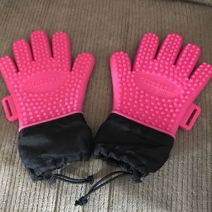 LIKE NEW Glubbers pink Gloves